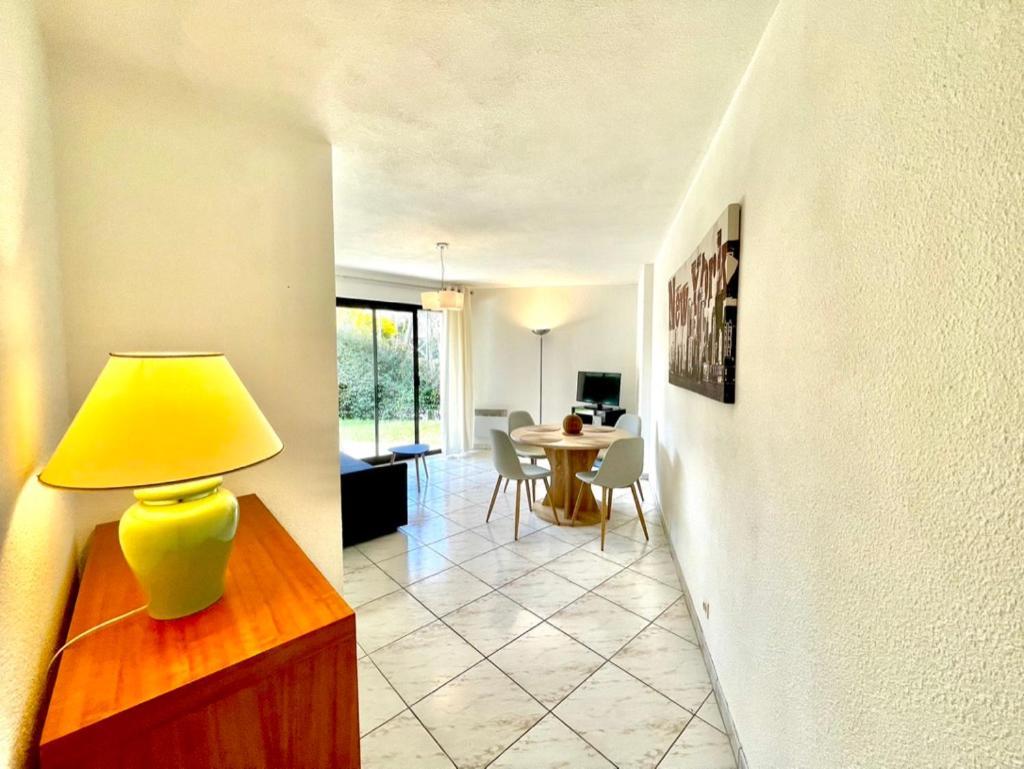 Charmant Rez De Jardin - 900M Plage De Pontaillac Apartment รัวย็อง ภายนอก รูปภาพ
